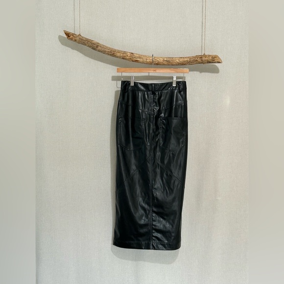 Isabel Marant Étoile Dresses & Skirts - Isabel Marant Étoile Black Coated Midi Skirt - Boho Parisian - Retail $400+
